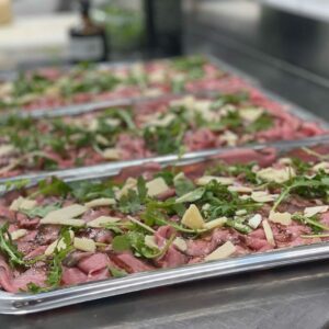 PLATEAU DE CARPACCIO DE BOEUF 4/5 Personnes (En précommande 24 heures à l'avance)