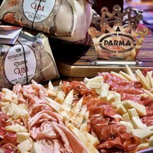 PLATEAU MIXTE DE CHARCUTERIE FINE ET FROMAGE 10/12 Personnes (en précommande 24 heures à l'avance)